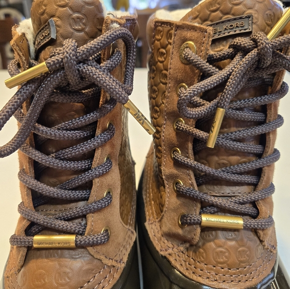 Michael Kors Womens Boots - Picture 10 of 13